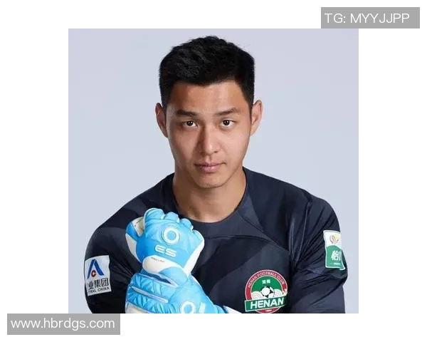 足球守门员球星精彩瞬间:顶尖守护神的专属头像集锦