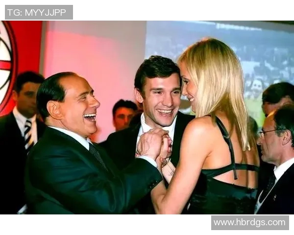 足球传奇齐聚一堂，明星球员专访揭开赛场背后的故事与荣耀